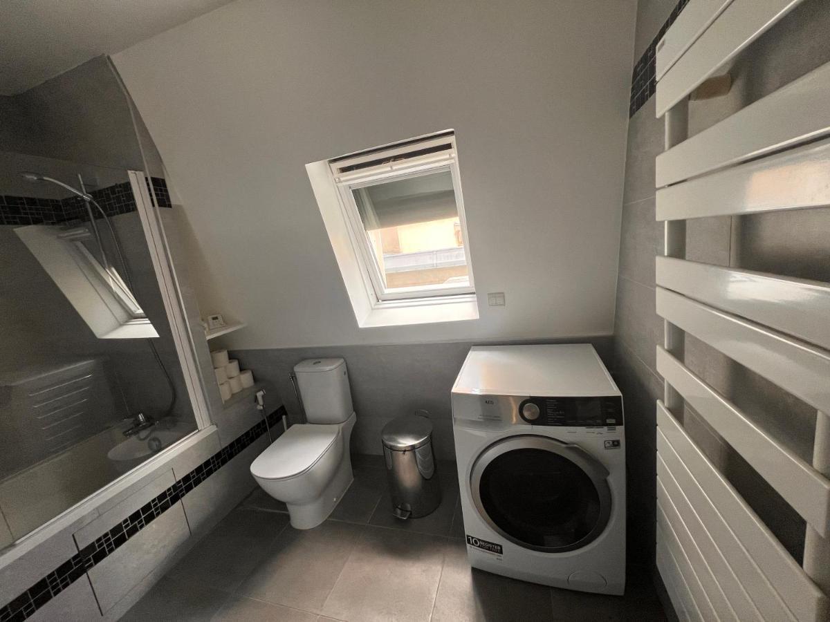 Appartement Champs-Elysees - Hala Paris Luaran gambar