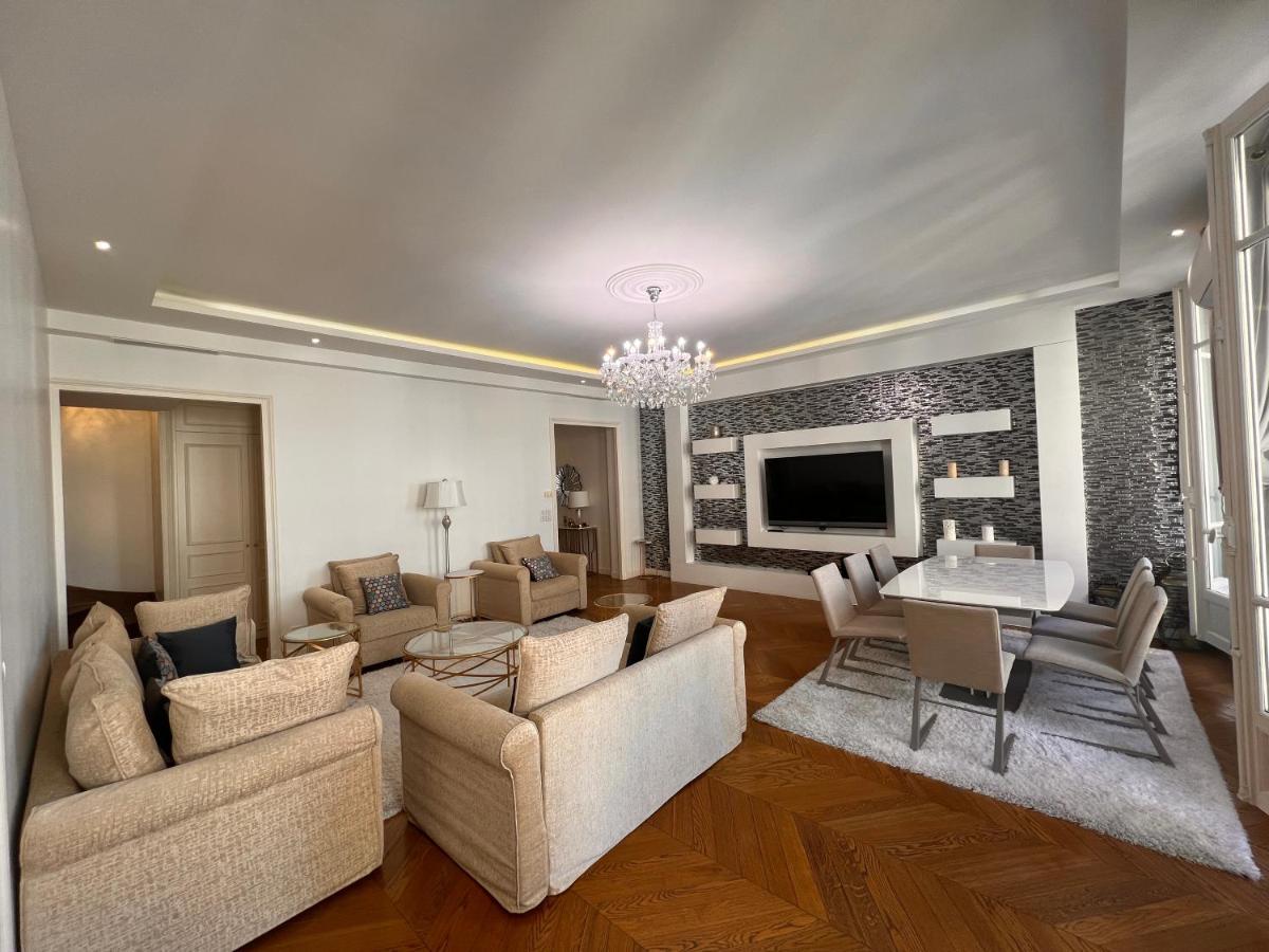 Appartement Champs-Elysees - Hala Paris Luaran gambar