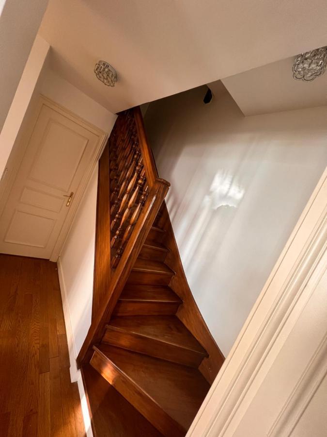 Appartement Champs-Elysees - Hala Paris Luaran gambar